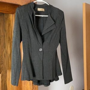 Dark heather gray blazer, lighter weight. Longer in back